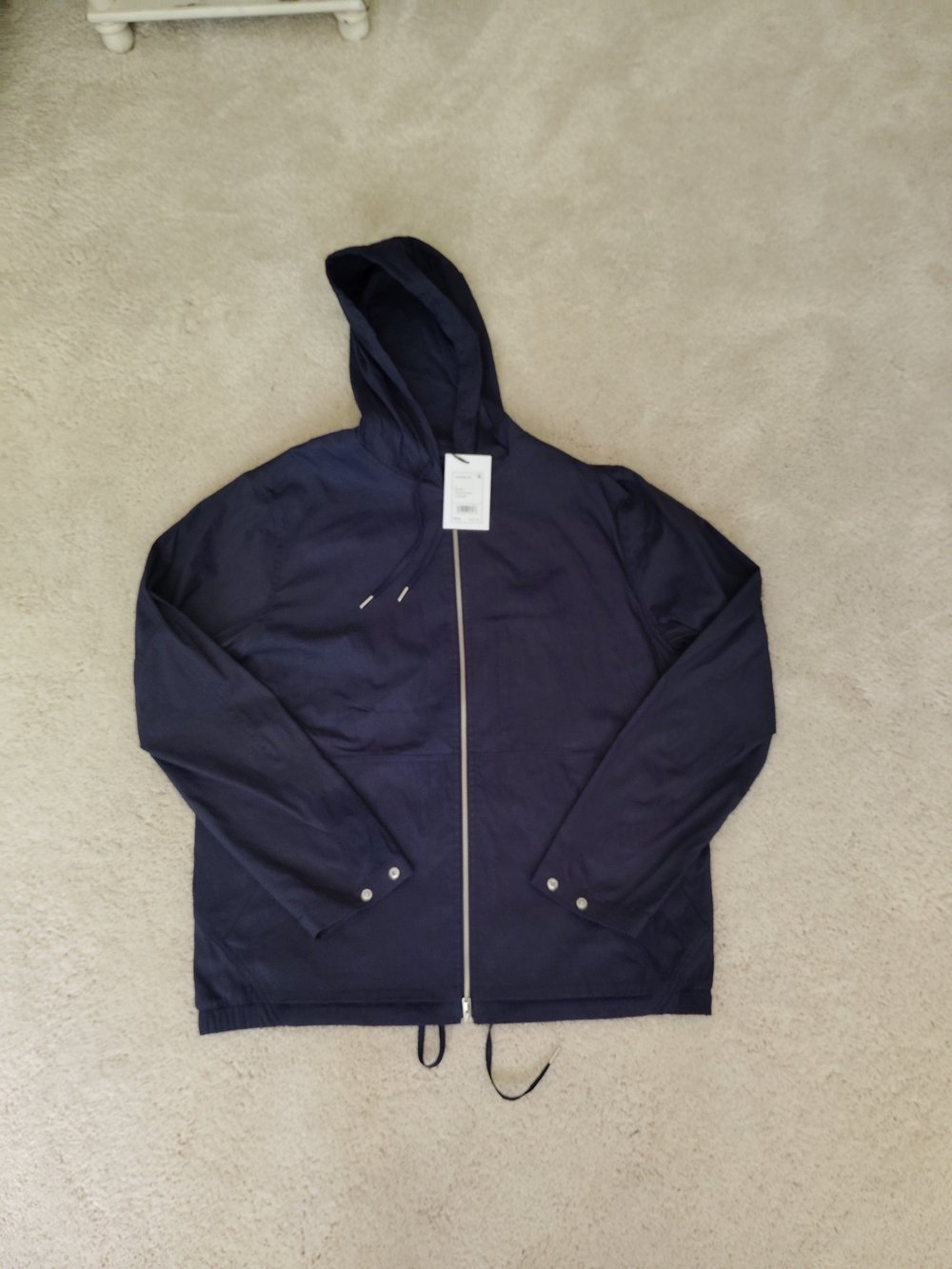 NEW Theory Men's Navy Hooded Windbreaker Jacket
